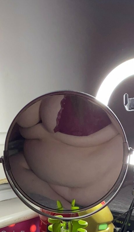 growing piggy1305 star exclusive photos