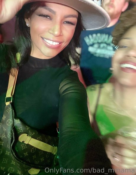 bad mmama erotic star image