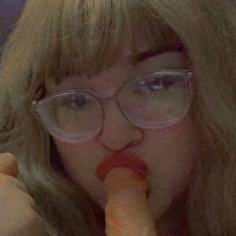 lovergirllynn adult actress photos