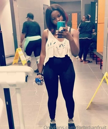 pregnant xxx onlyfans beautiful pics