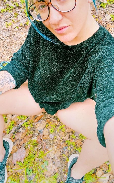 molleewaters pornstar high quality pics