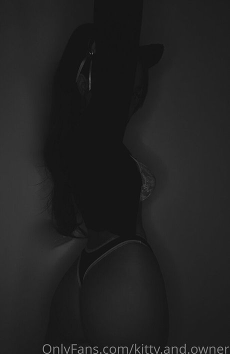 kitty and owner nudes star images