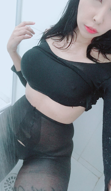 kxnyu star perfect pics