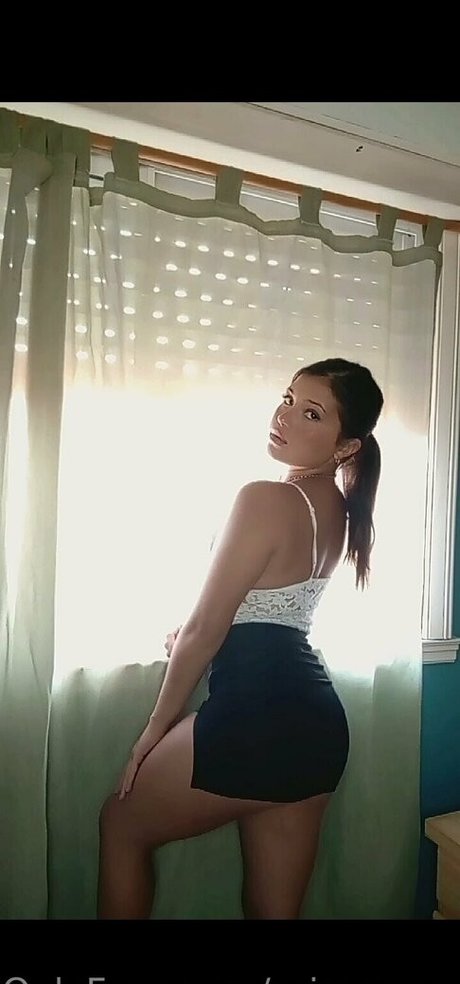 prisuarezx sexy model images