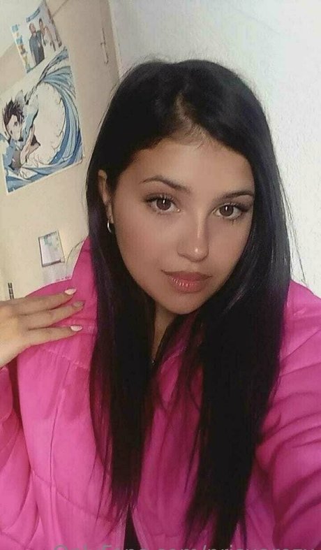 prisuarezx nude actress pics