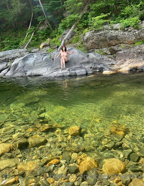 Rosey posey666 actress img