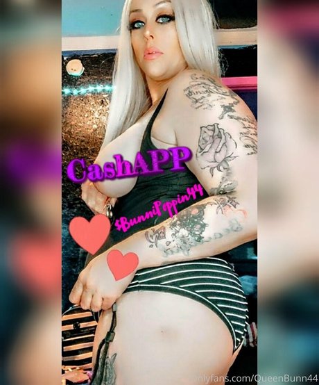 queenbunni44 beautiful model pictures