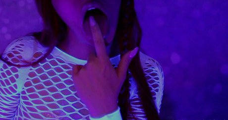 luciafrench pretty model images