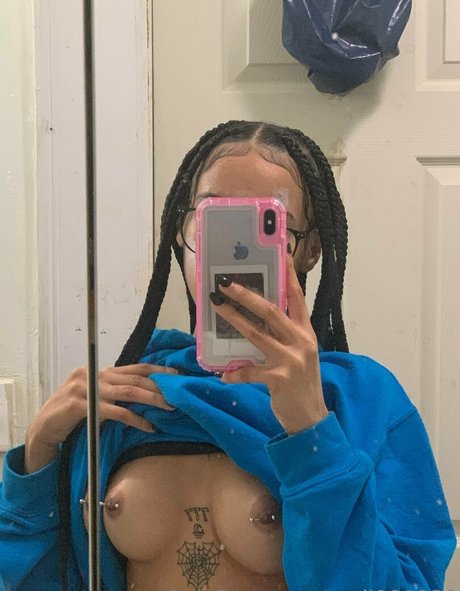 mature fuck onlyfans pretty pic