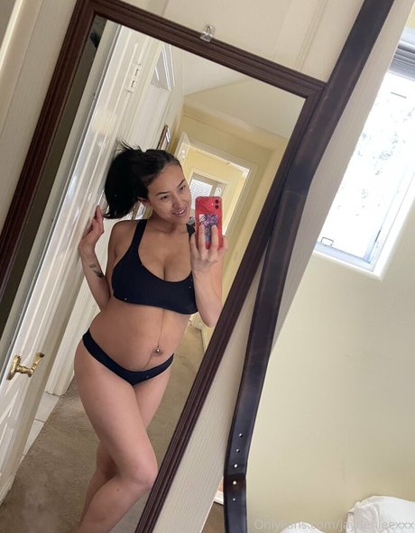 hairy asian onlyfans porno pics