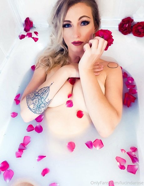 kitty delight star nude photo