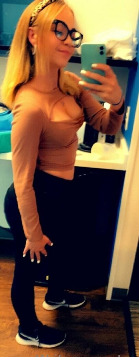 writemepoetry high quality pornstar galleries