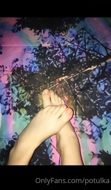 potulka model hot images