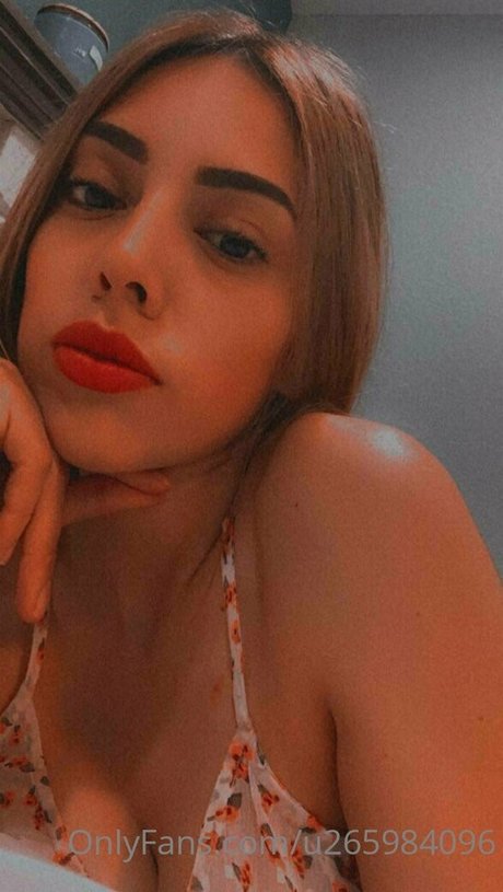 danagorgeus art model pictures