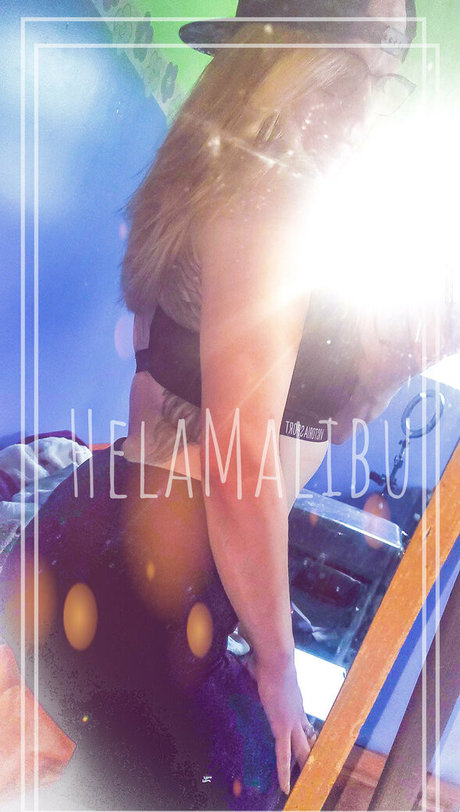 helamalibu star art pic