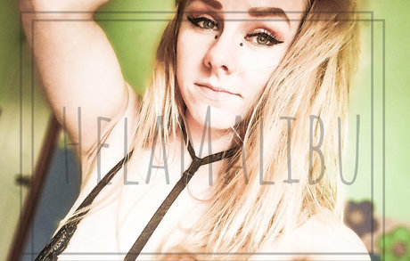 helamalibu best model pictures