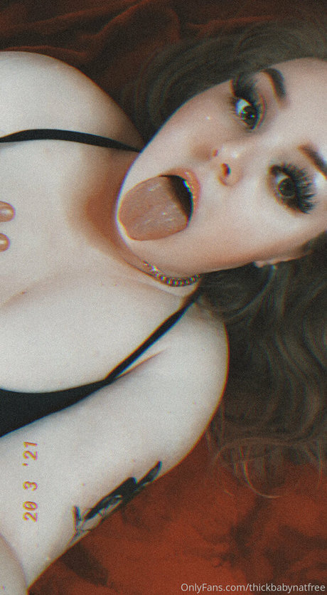 thickbabynatfree model nudes pic