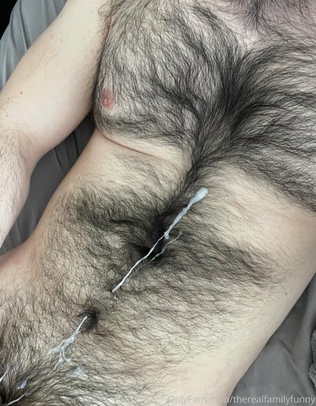 adjectiveotter naked actress pictures