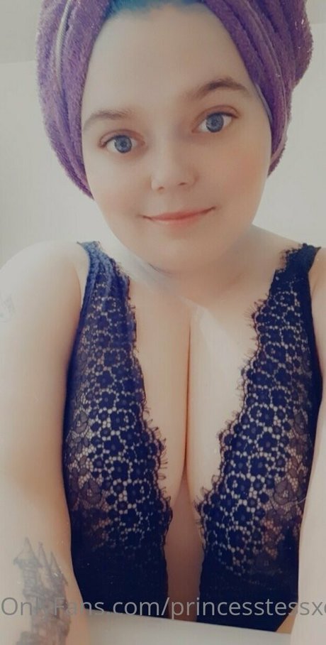 princesstessxoxo sex model galleries