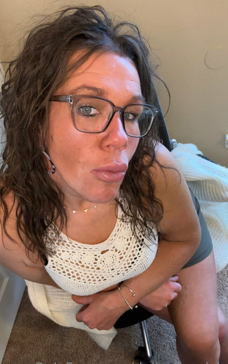 deltadawnlux hd actress pictures