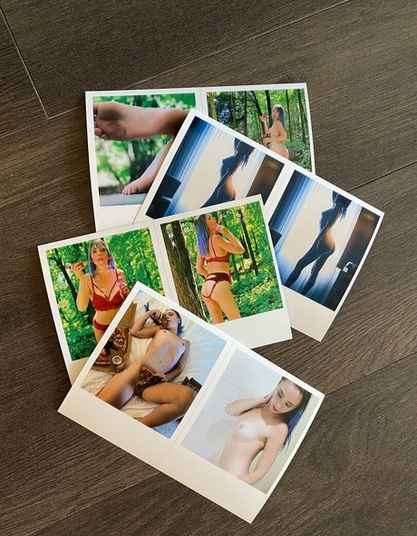 kendallmorr model naked image