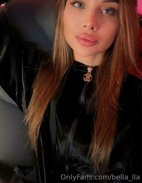 bella lla star erotic image
