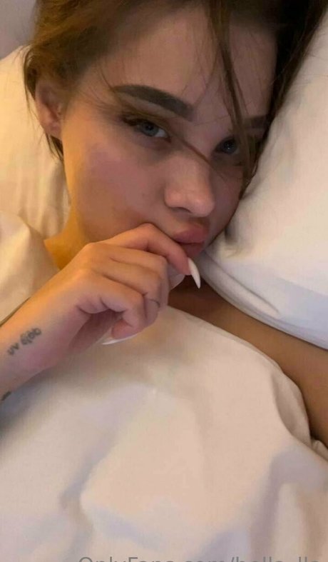 bella lla star nice pictures