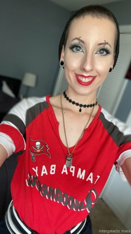 Alieninara pretty actress photos