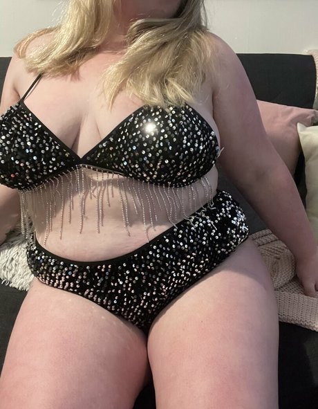 subgirl1990free porn model photos