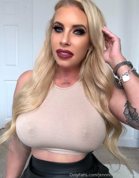 jennnnniferthomson hd pornstar img