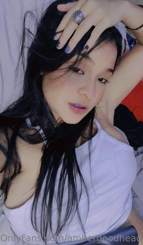 ambergoodhead model nudes photos