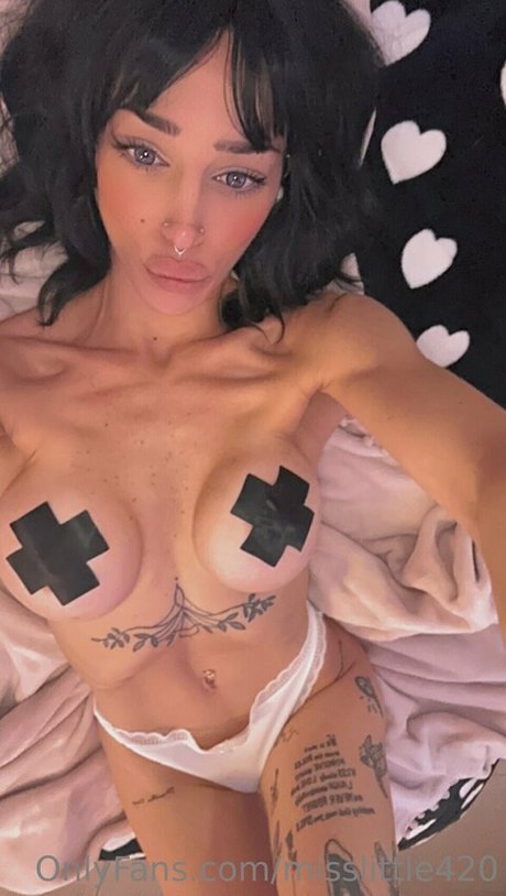 misslittle420 star art pic