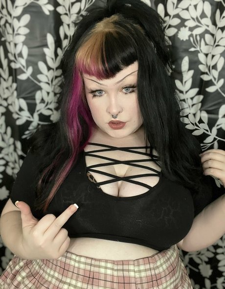 bunnymadysonxxx model art picture