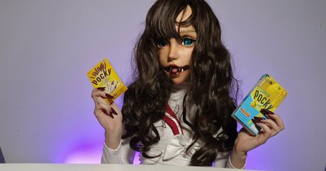 lamia oni sama model img