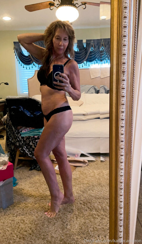 bbw pregnant onlyfans adult image