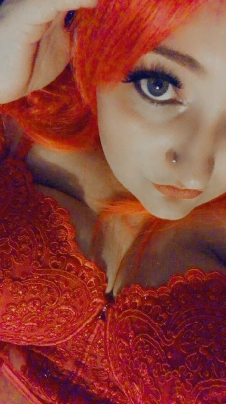 curvyqueenpromo xxx actress img