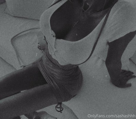 sashashhh star pornographic picture