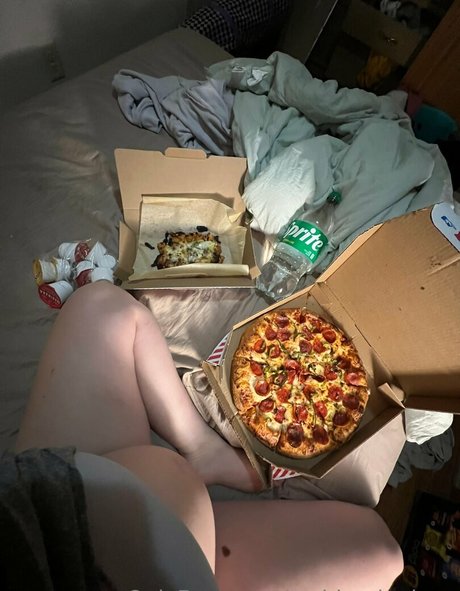 msblondepiggy xxx actress photo