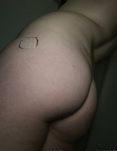 molly1167 nude model images