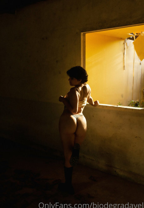 rayziebaby sex model images