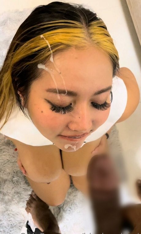 j bender90 hot actress pics