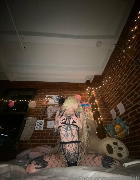 white lingerie onlyfans nudes gallery