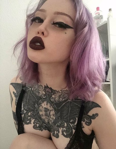 demonek0 erotic pornstar picture