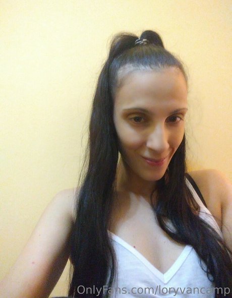 loryvancamp erotic pornstar pic
