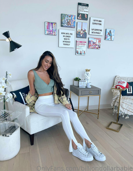 billiondollarbabie pornographic star photo