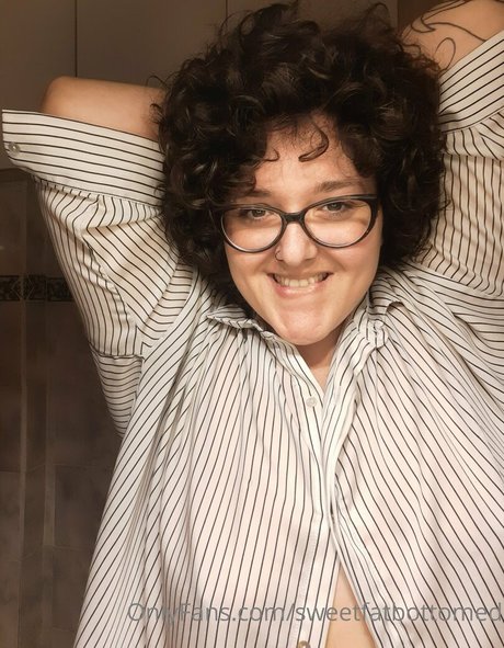 sweetfatbottomed nice model picture