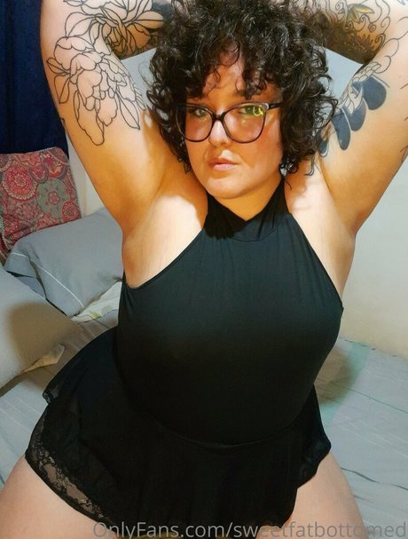 sweetfatbottomed perfect actress pic