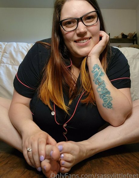 sassylittlefeet model hd photo