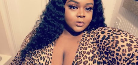 bigbabii model adult pictures