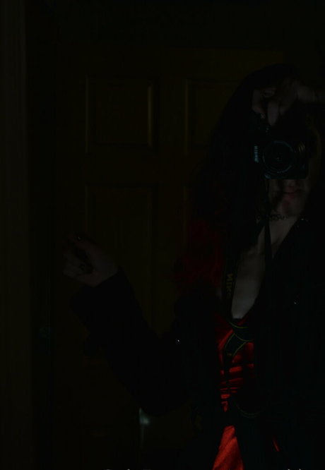 urcorvidae pornstar pretty picture